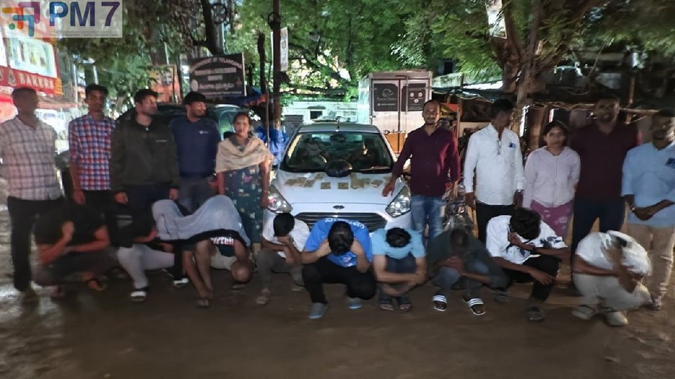 కొండాపూర్‌లో రేవ్ పార్టీపై మెరుపుదాడి.. భారీగా డ్రగ్స్ స్వాధీనం, 9 మంది అరెస్ట్
